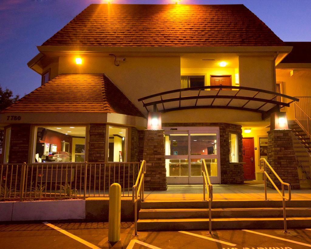 Quality Inn Elk Grove-Sacramento Dış mekan fotoğraf