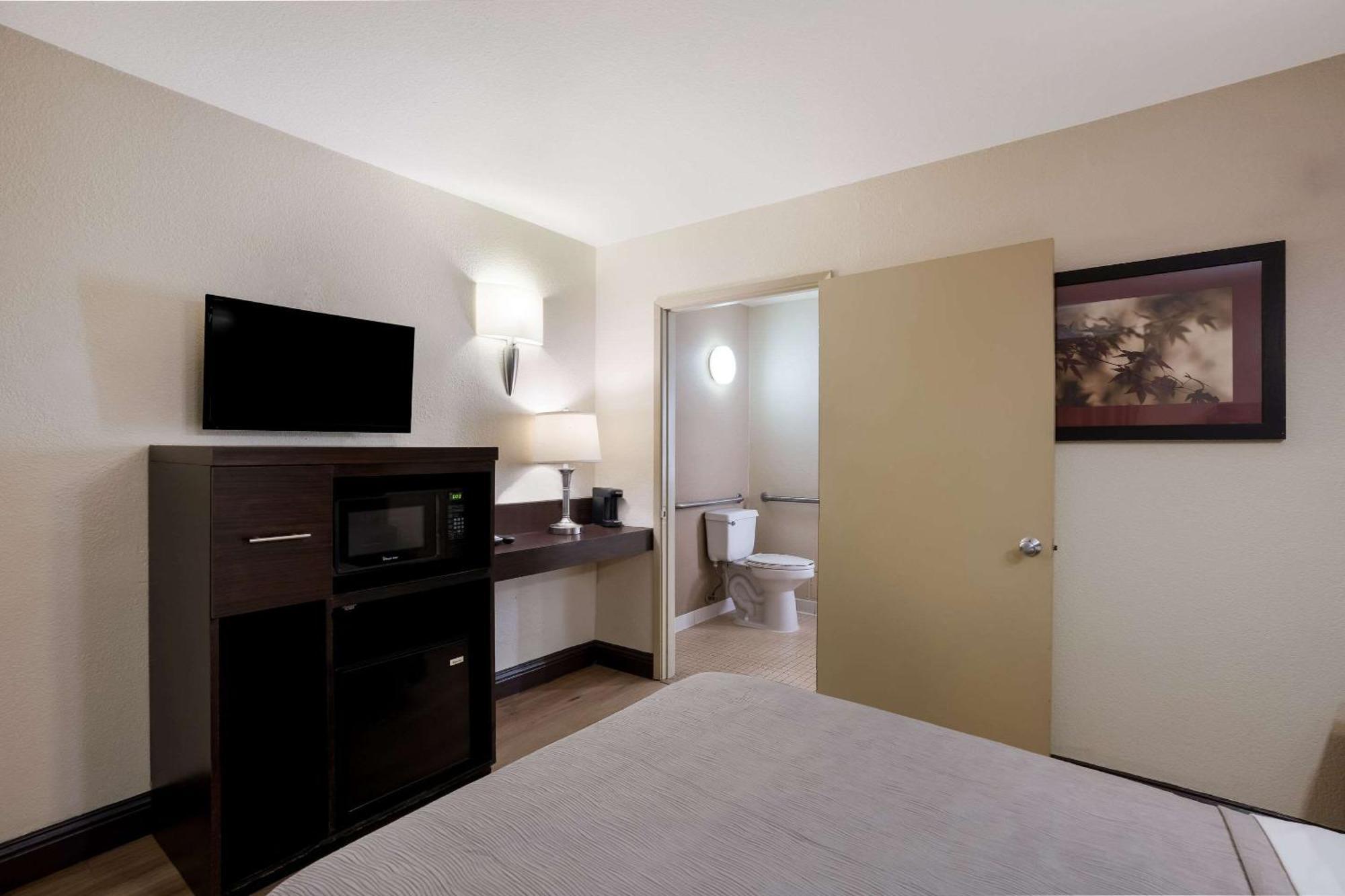 Quality Inn Elk Grove-Sacramento Dış mekan fotoğraf