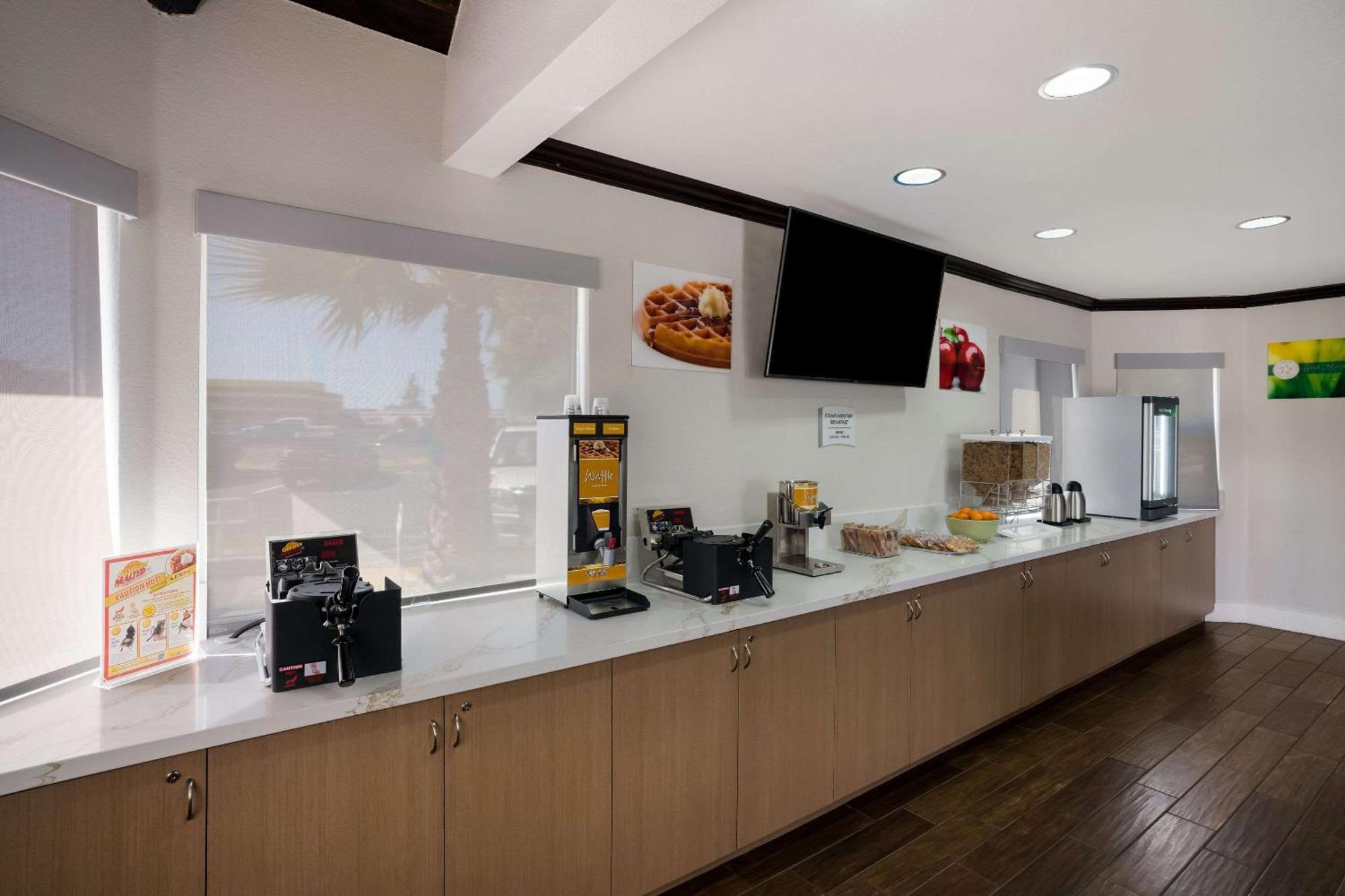 Quality Inn Elk Grove-Sacramento Dış mekan fotoğraf